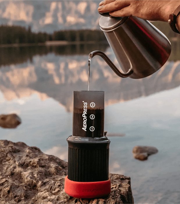 AeroPress Go Coffee Maker Kaffeebereiter | + 100 Filtern - CA Händlerportal